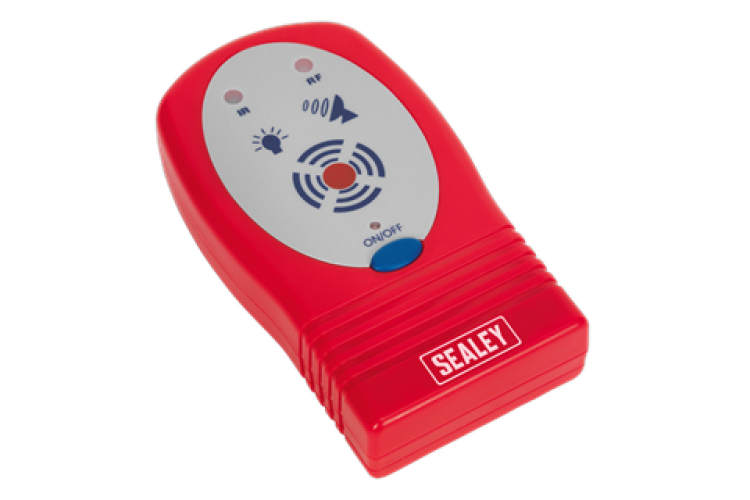 IR & RF KEY FOB TESTER VS921 SLY - Detects and confirms radio frequency and/or infrared emission from key fobs and remote controls. - Helps diagnose faults quickly and easily without the need to dismantle the fob, remote or vehicle. - Magnetic backing sti